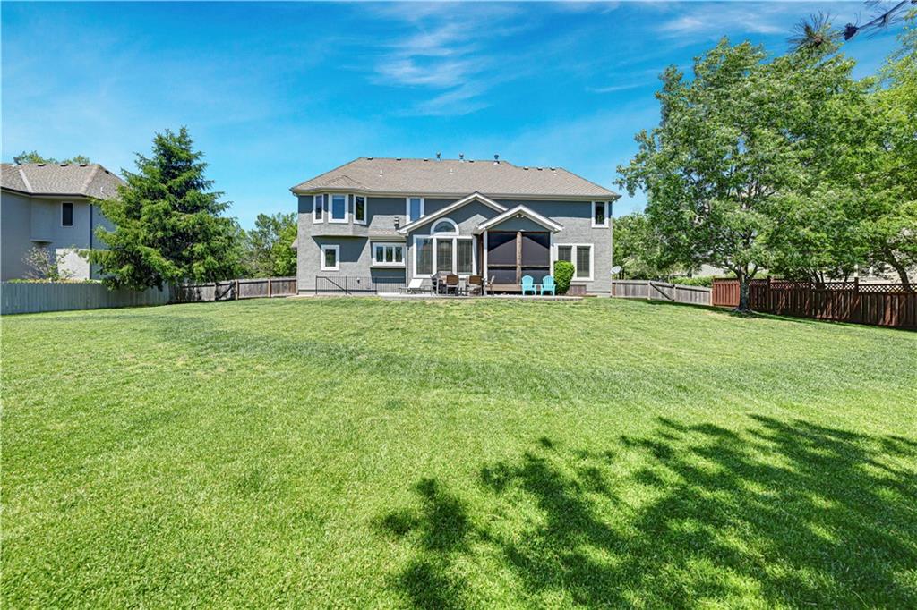 5013 W 150th St, Leawood, KS 66224