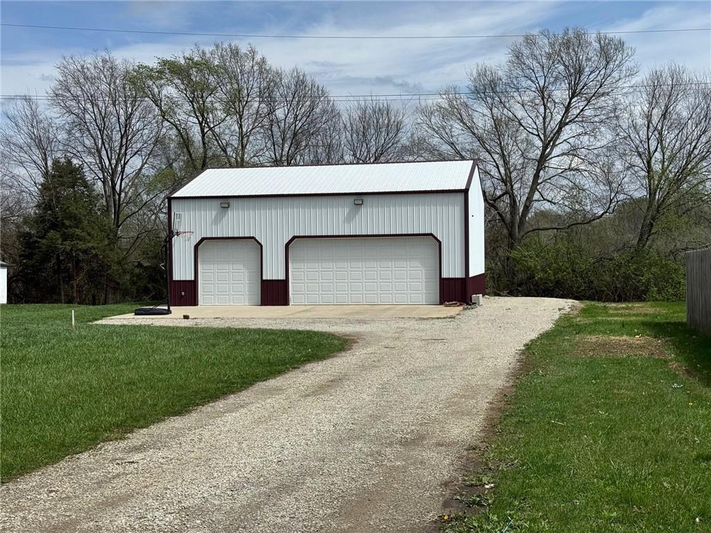 103 N Fuller St, Gallatin, MO 64640