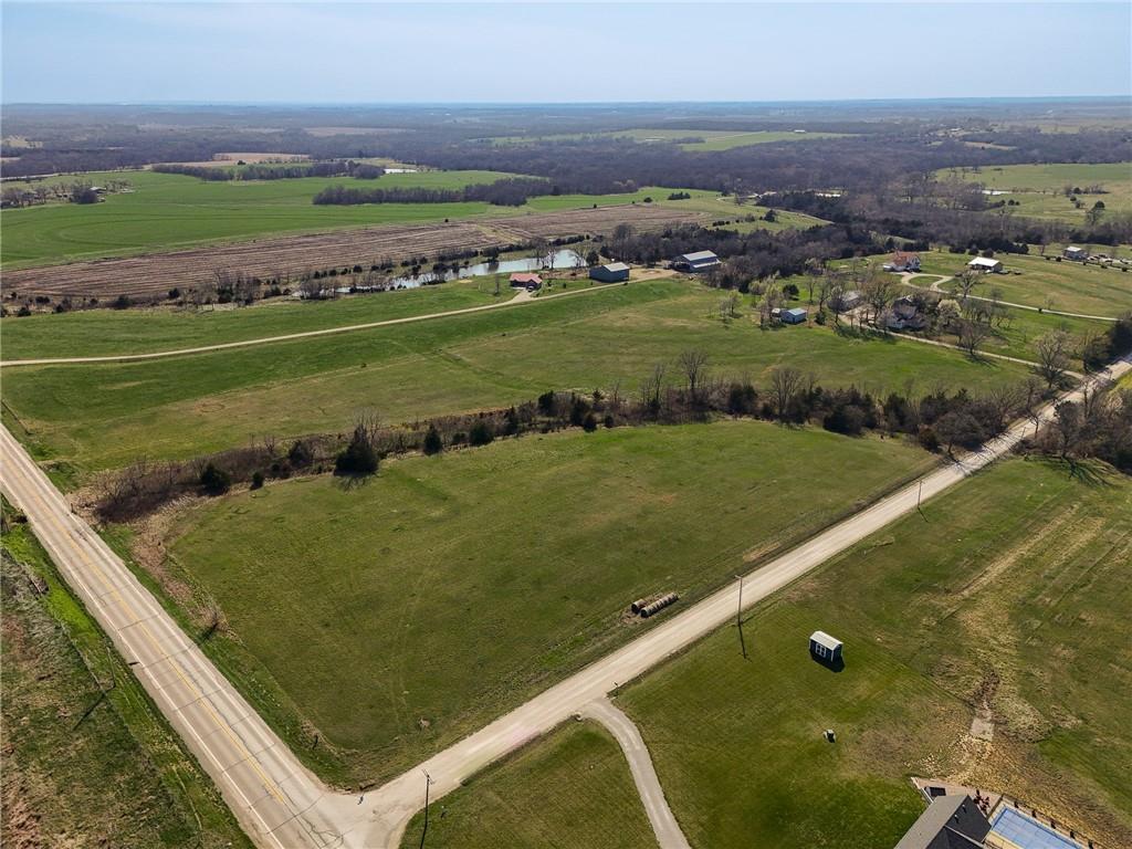 N 400 Rd, Baldwin City, KS 66006