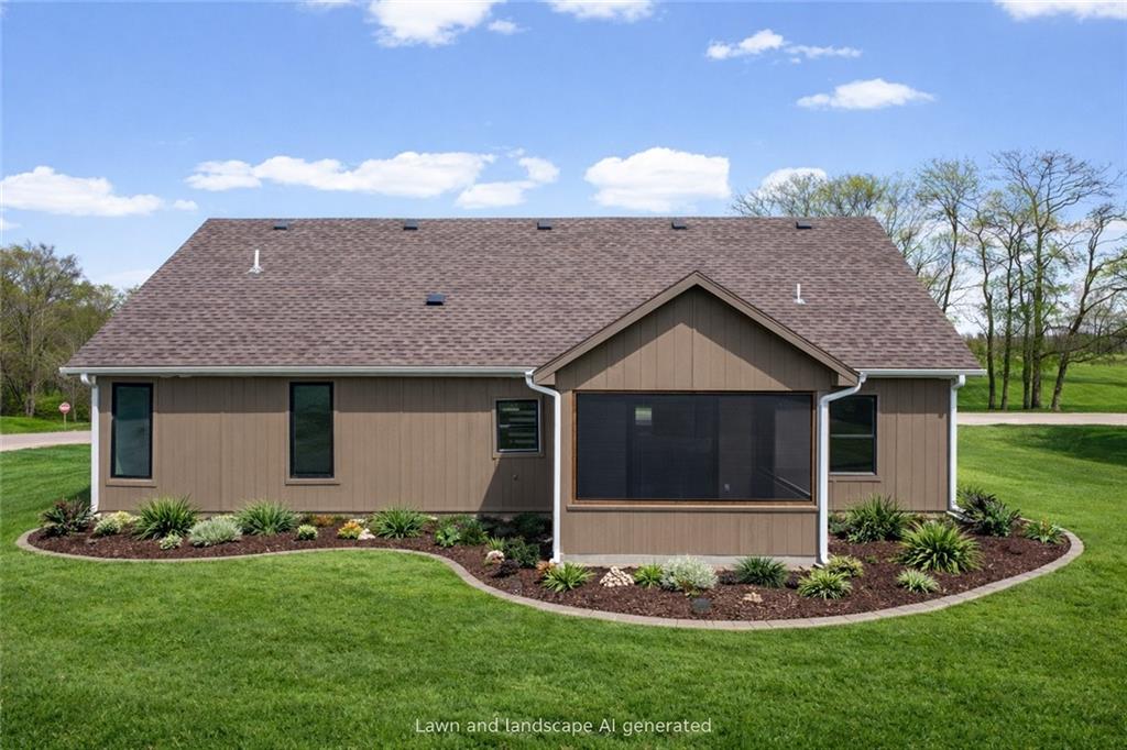 1303 W Concord Dr, Plattsburg, MO 64477