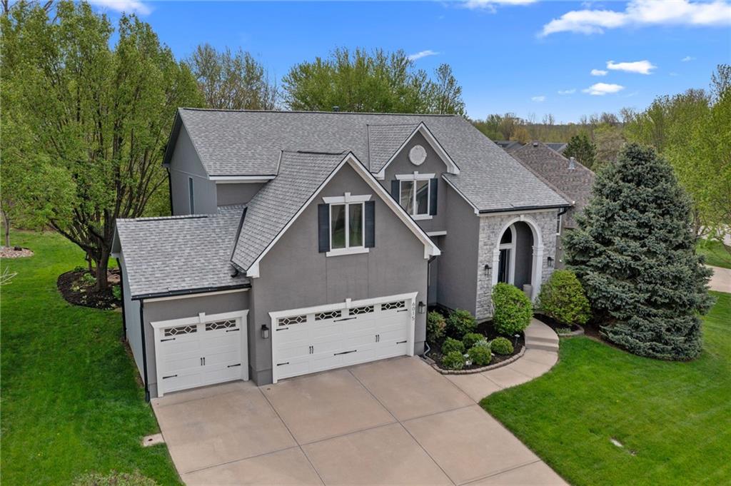 6015 Noreston St, Shawnee, KS 66218