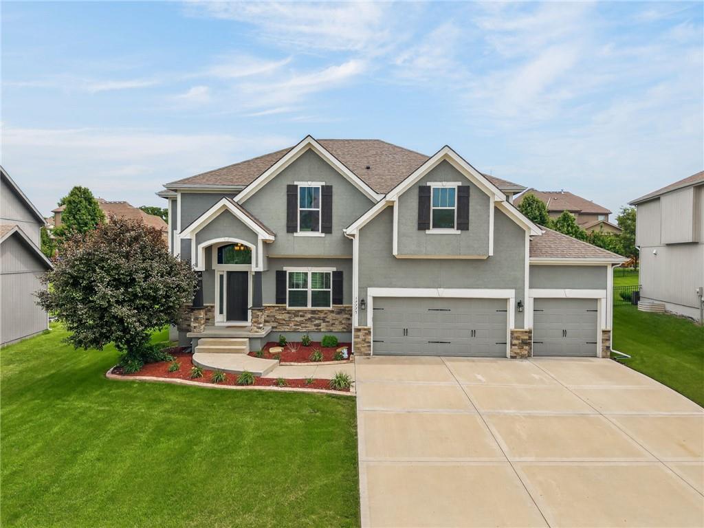 17775 NW 128th St, Platte City, MO 64079