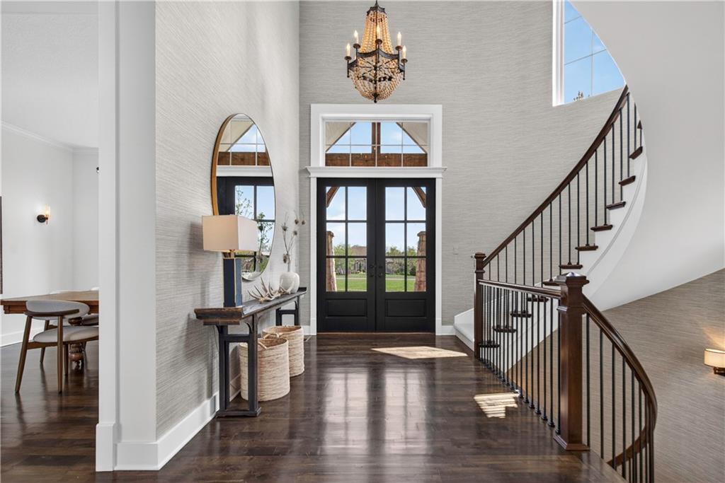 16404 Rosehill St, Overland Park, KS 66221