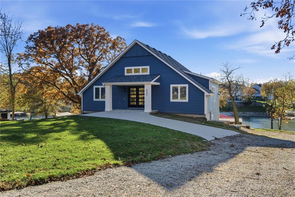 622 Lake Viking Ter, Gallatin, MO 64640