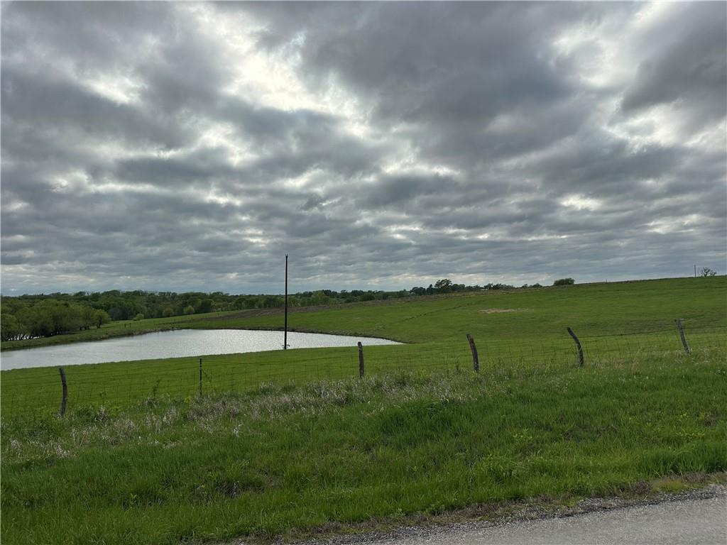 5344 Owl Creek Rd, Odessa, MO 64076