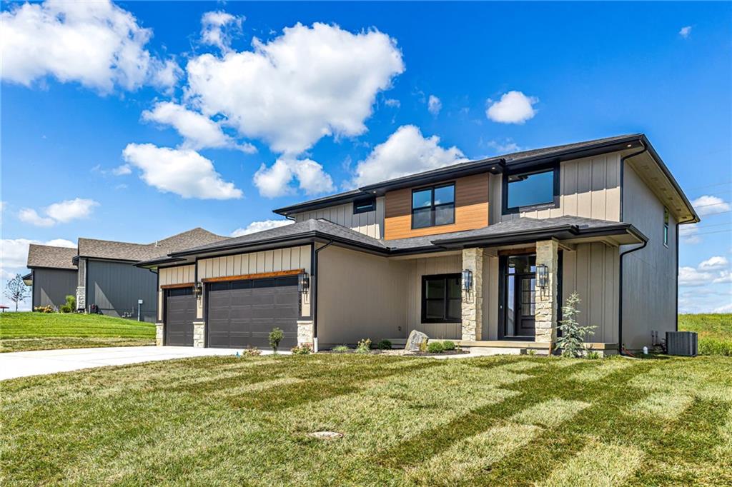 11427 Rye Dr, Kearney, MO 64060