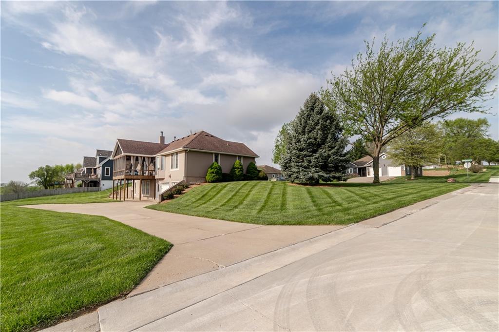 1510 Brookdale Dr, Atchison, KS 66002