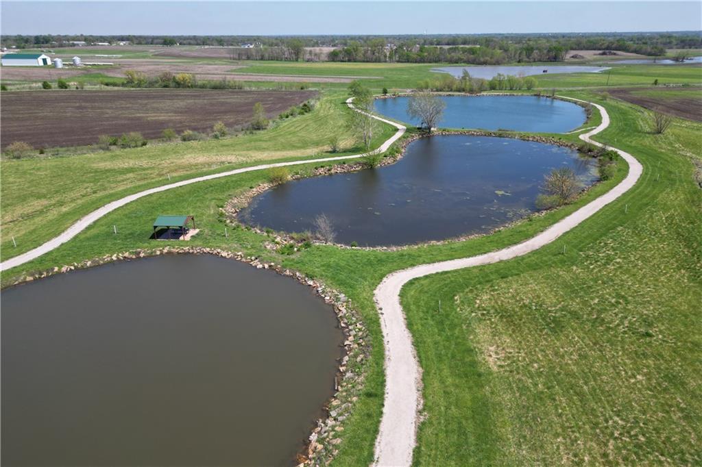 27602 E 128th Ct, Lee's Summit, MO 64086