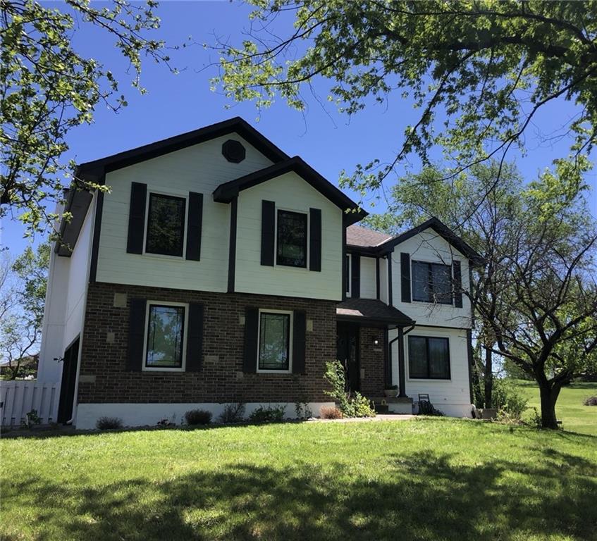 209 E 176th St, Belton, MO 64012