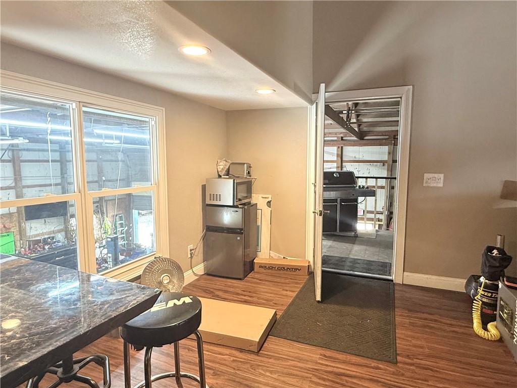 2934 Clinton Rd, Sedalia, MO 65301