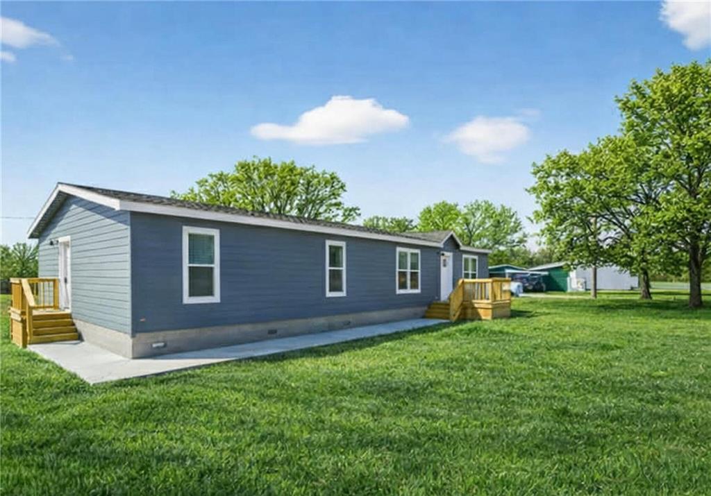 1704 S Wood St, Galena, KS 66739