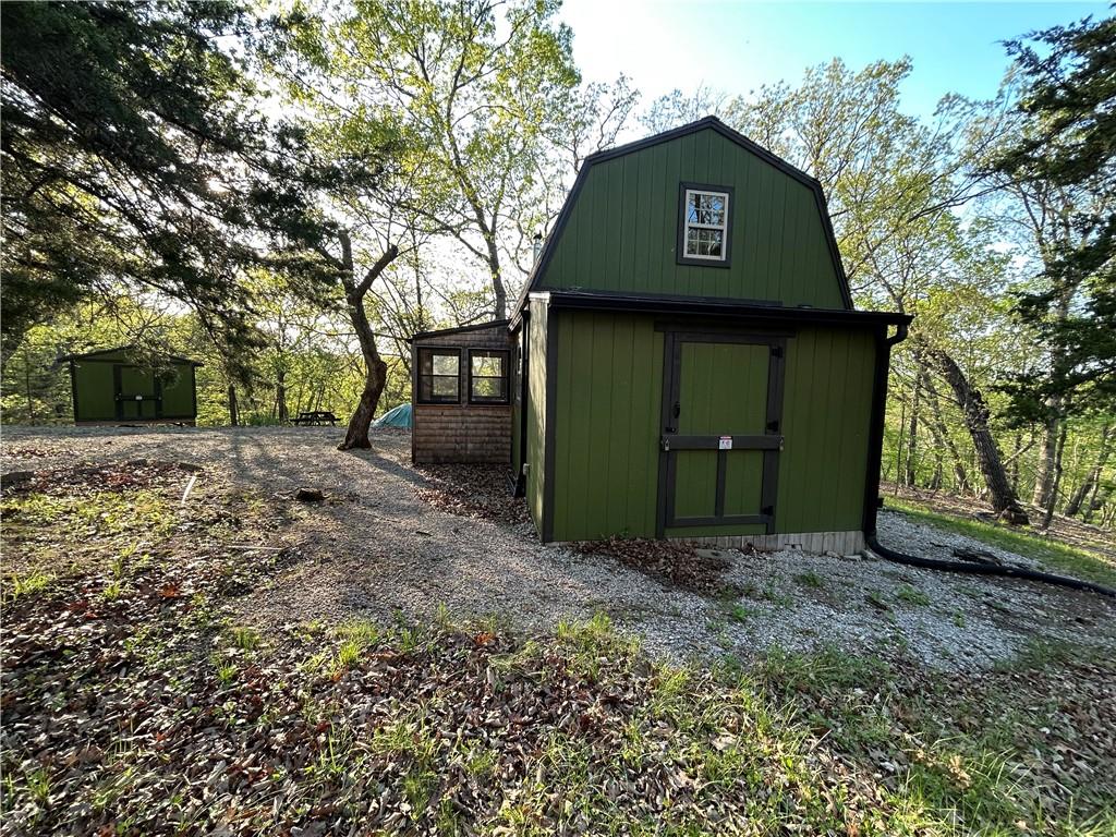 65 Hilltop Dr, Mound City, KS 66056