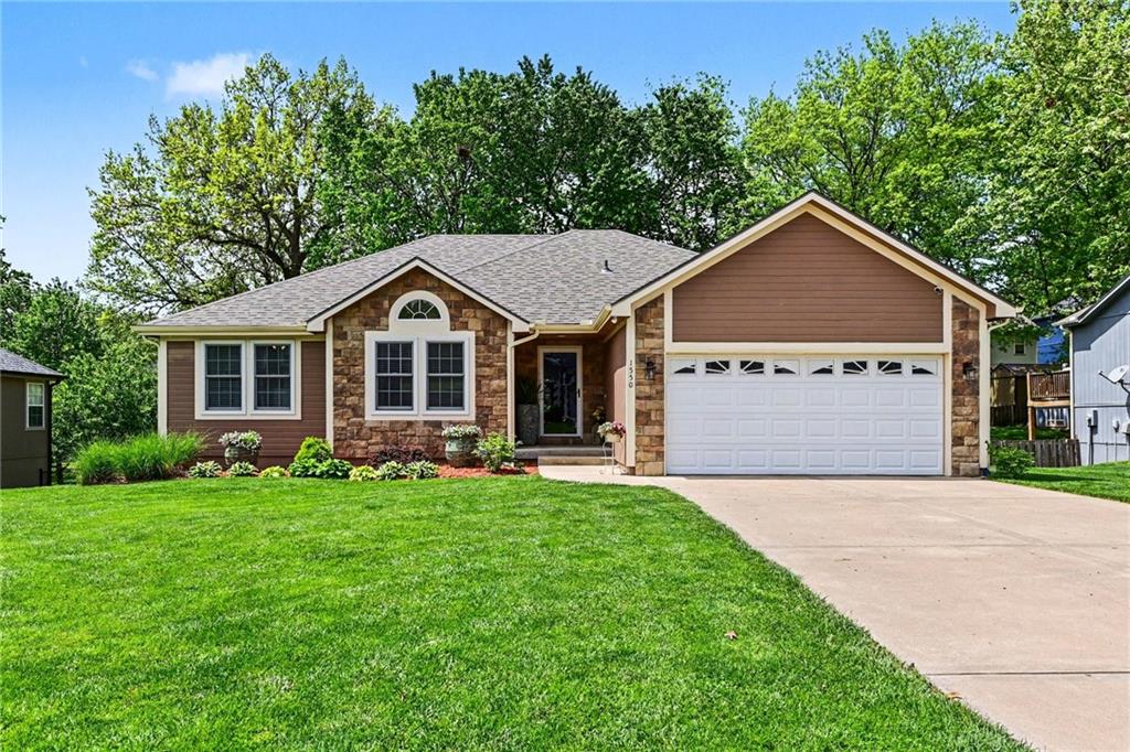 1550 S 104th Ter, Edwardsville, KS 66111