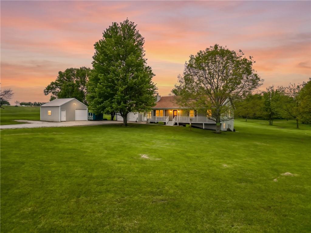 19555 K 68 Hw, Paola, KS 66071