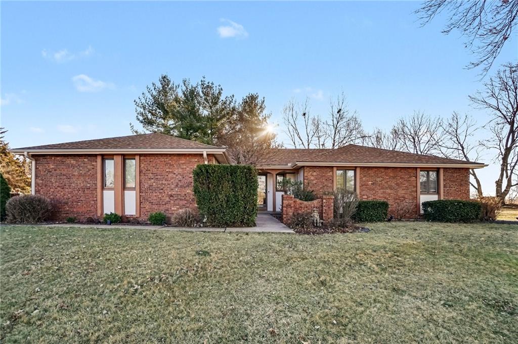 1109 S Catalpa St, Savannah, MO 64485