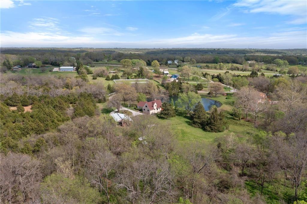 22800 W 246th St, Paola, KS 66071