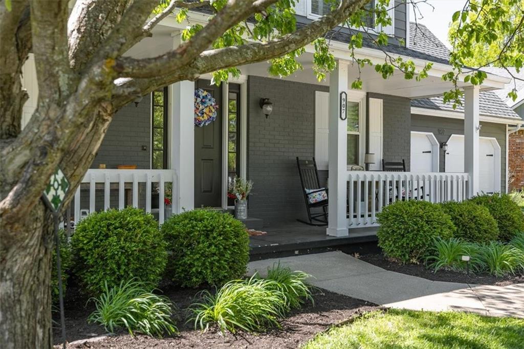 907 Andover St, Lawrence, KS 66049