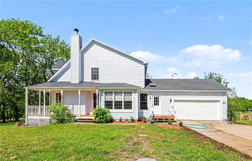 30640 W 215 St, Gardner, KS 66030