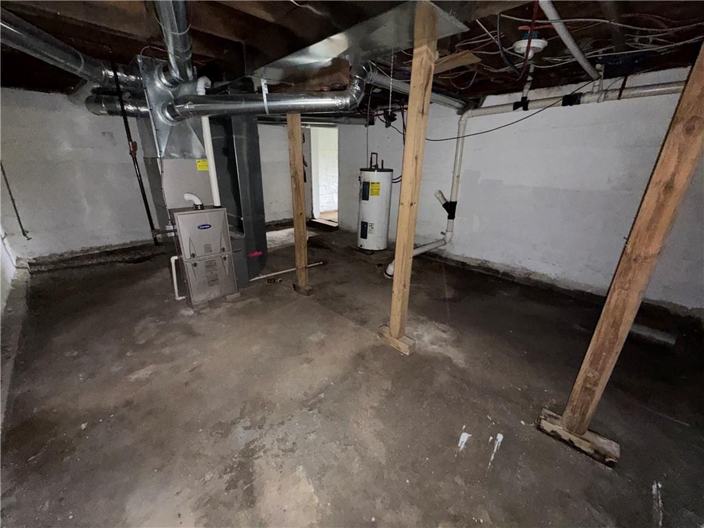 326 N Cedar Ave, Independence, MO 64053
