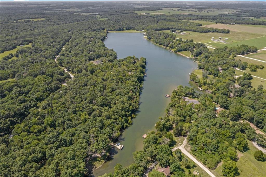 20 Timber Lake Rd, Lane, KS 66042