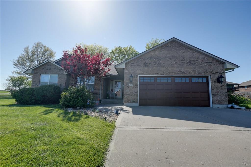 991 Moore Pl, Odessa, MO 64076