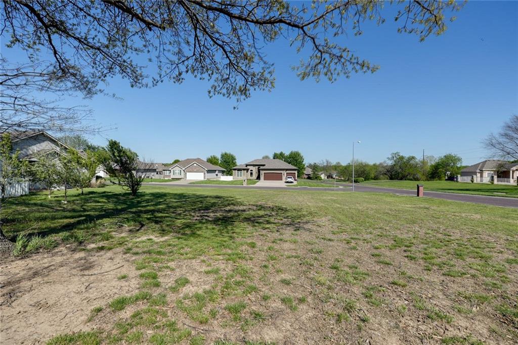 LOT 67 Moore Pl, Odessa, MO 64076