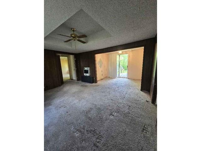 11405 E 83rd St, Raytown, MO 64138