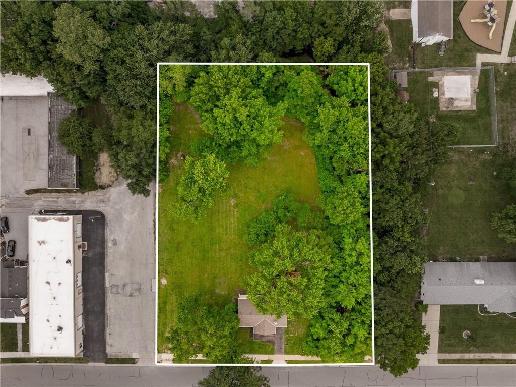 336 E Park St, Olathe, KS 66061