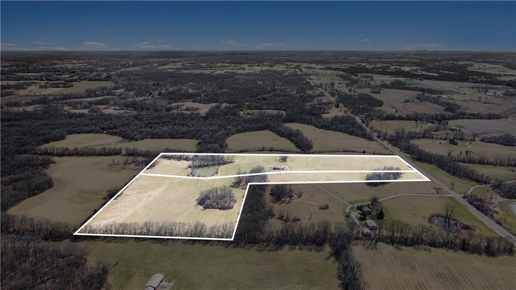 18211 Plattsburg Rd, Holt, MO 64048