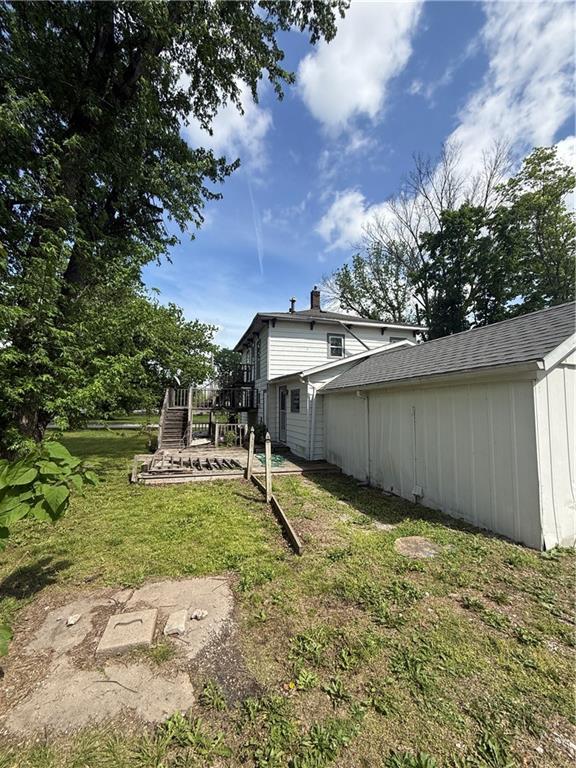 230 E Prairie Ave, Girard, KS 66743