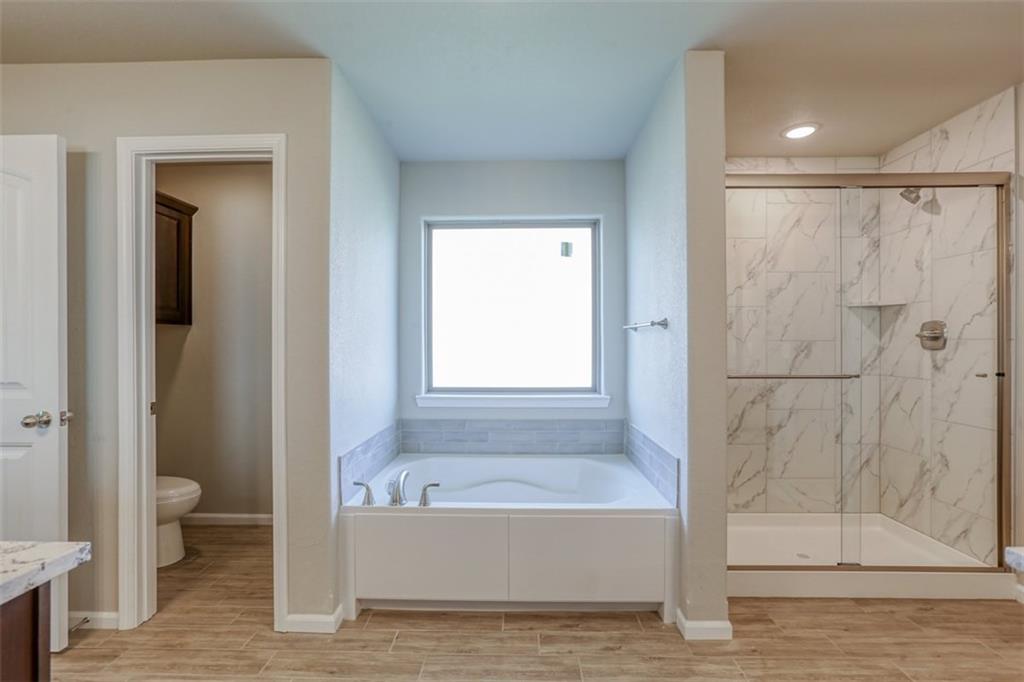 18540 W 195 Ter, Spring Hill, KS KS