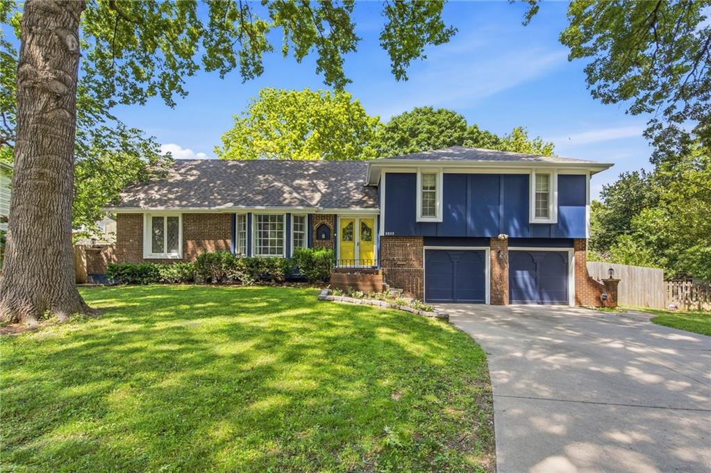 8845 Nall Ave, Overland Park, KS 66207