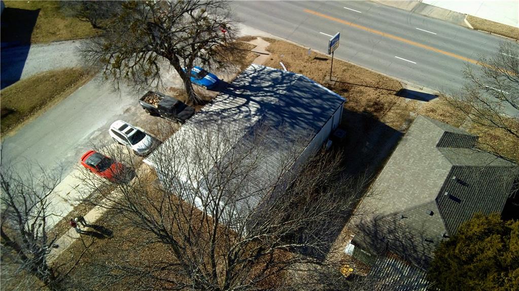 400 N Mcgee St, Caney, KS 67333