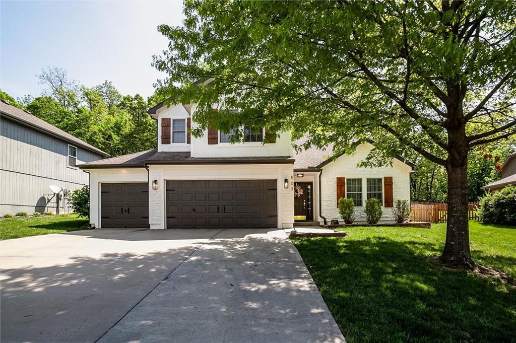 503 S 137th Pl, Bonner Springs, KS 66012