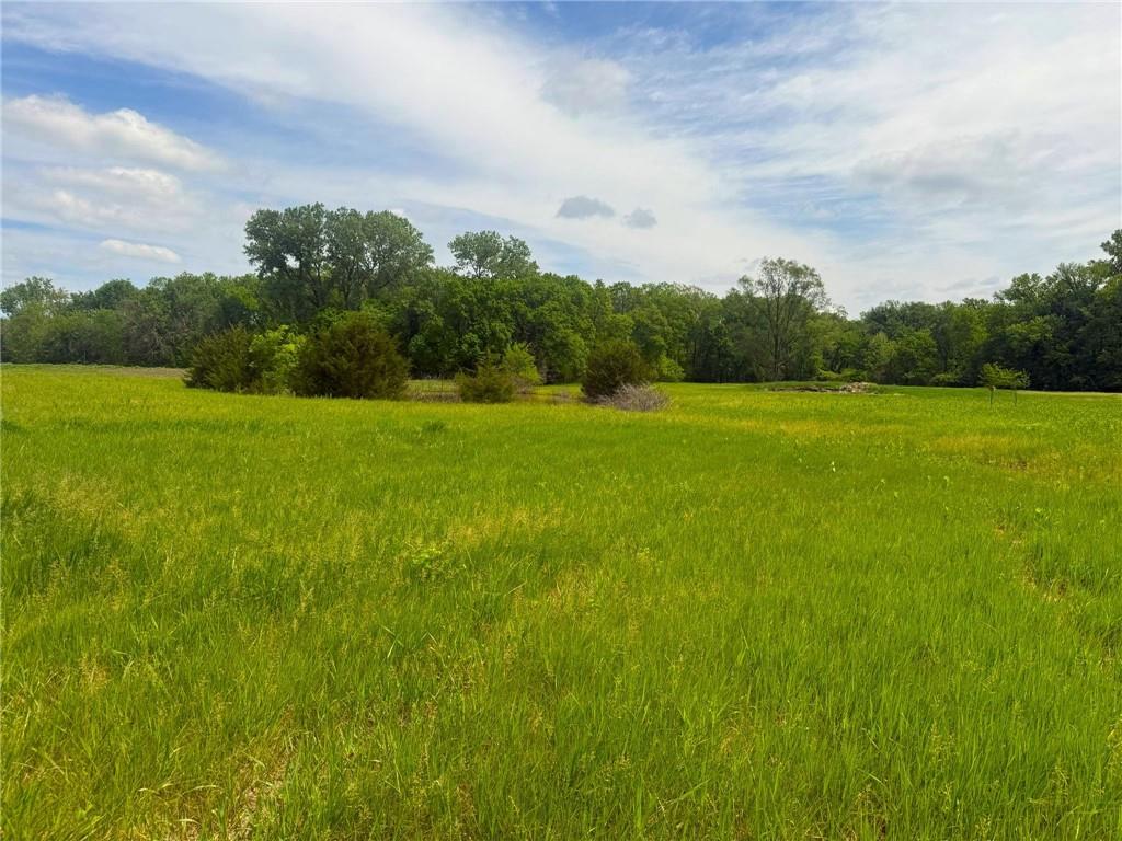 1100 E 1033 Rd, Lawrence, KS 66047