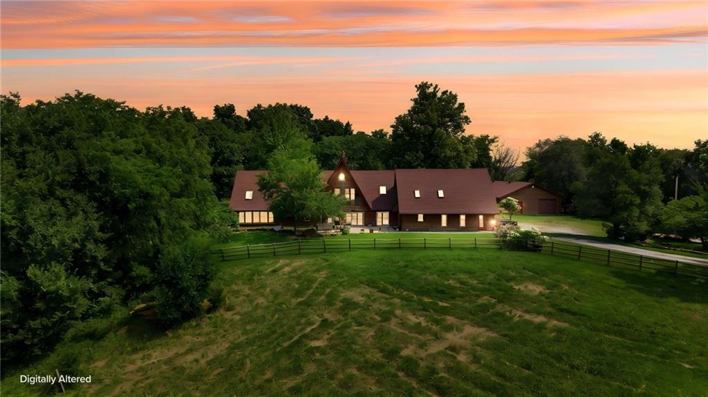 12204 S Bynum Rd, Lone Jack, MO 64070