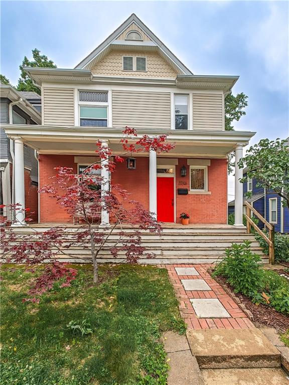 2746 Holmes St, Kansas City, MO 64109