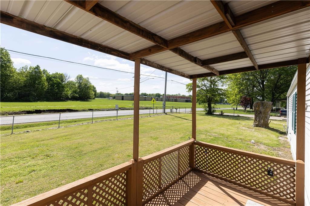 309 N North St, Windsor, MO 65360