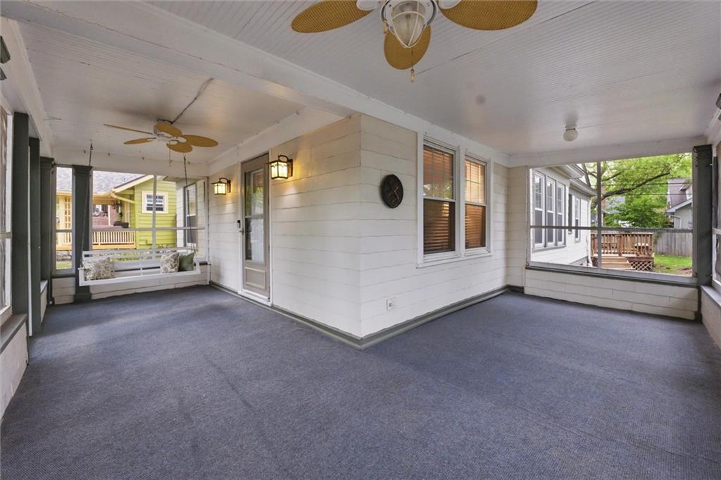 106 E 65th Ter, Kansas City, MO 64113