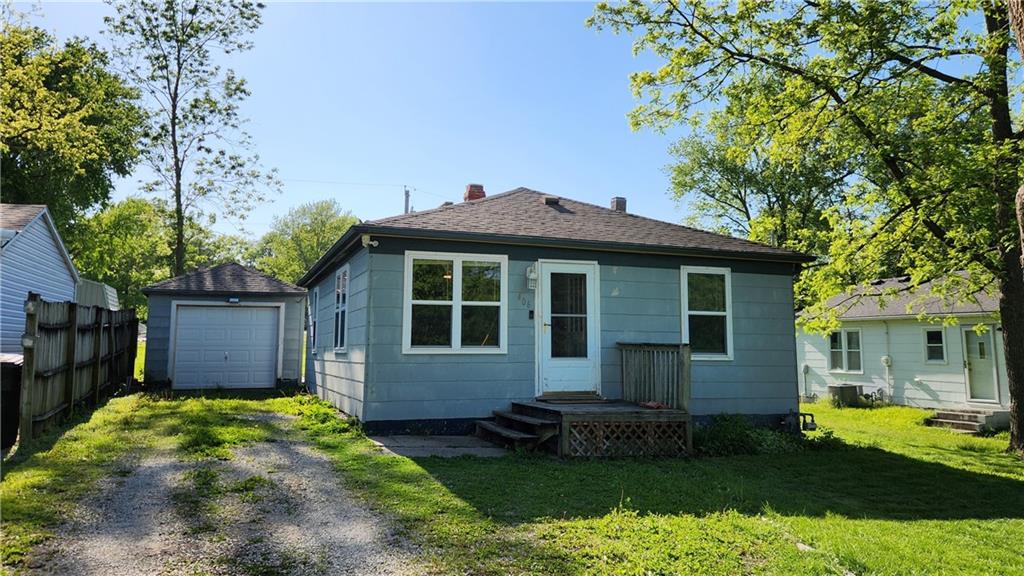 406 Maple St, Lathrop, MO 64465