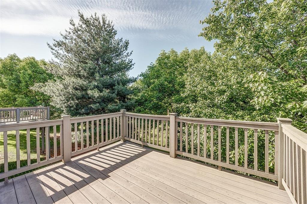 15821 W 62nd St, Shawnee, KS 66217