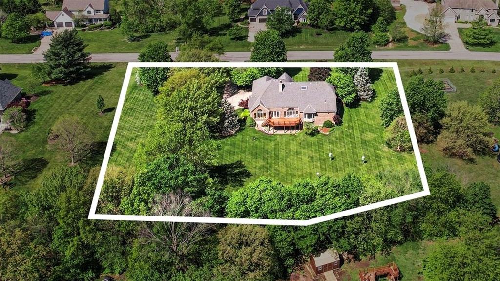 17995 Windsor Dr, Stilwell, KS 66085