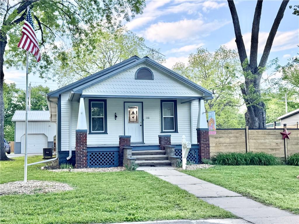 110 E Walnut St, Rich Hill, MO 64779