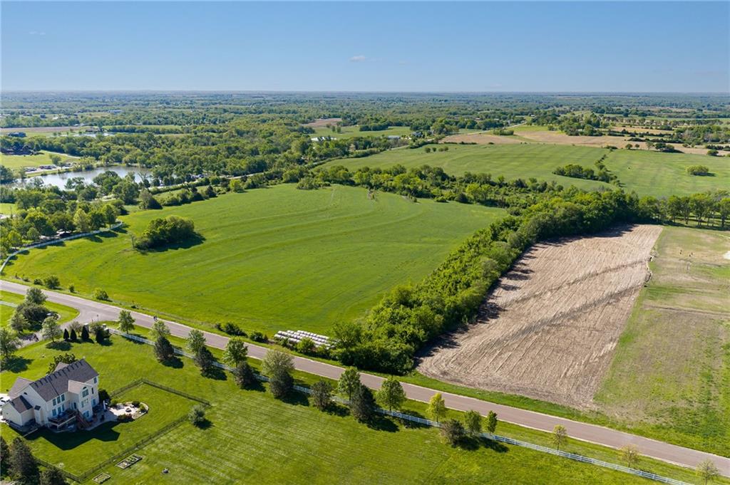 Lot 5 Tonganoxie Dr, Leavenworth, KS 66048