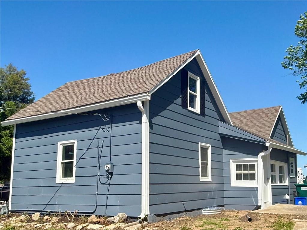 403 E Chestnut St, Archie, MO 64725