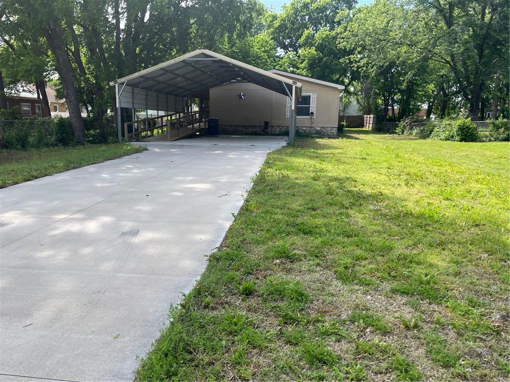 1309 N 9th St, Independence, KS 67301