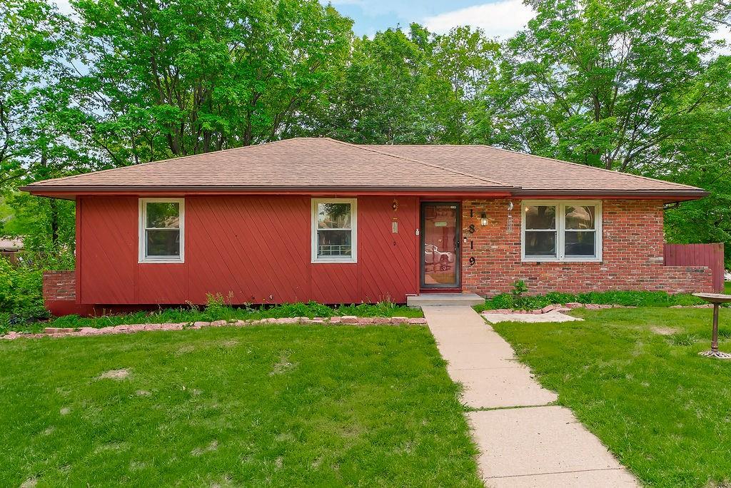 1819 N York St, Independence, MO 64058