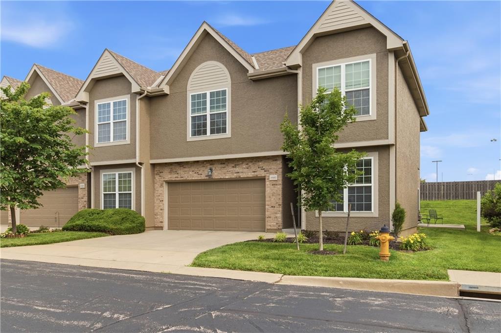 15602 W 61st St, Shawnee, KS 66217