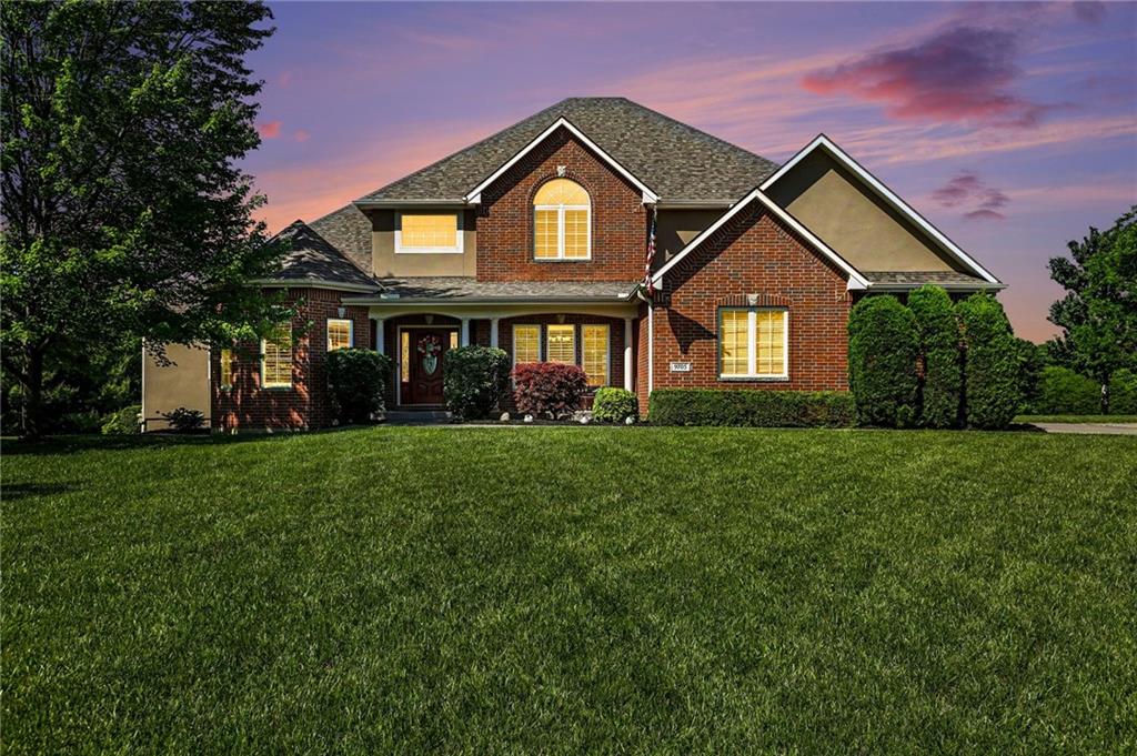 9705 NE Jacob Ln, Lee's Summit, MO 64086