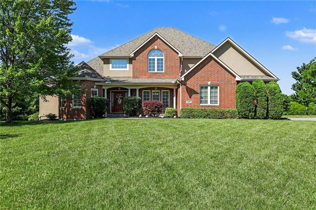 9705 NE Jacob Ln, Lee's Summit, MO 64086